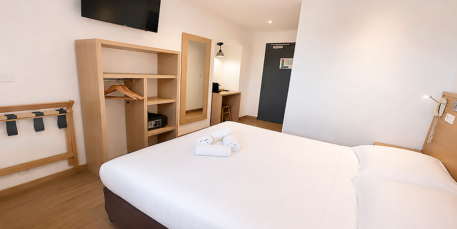 Double Essential room